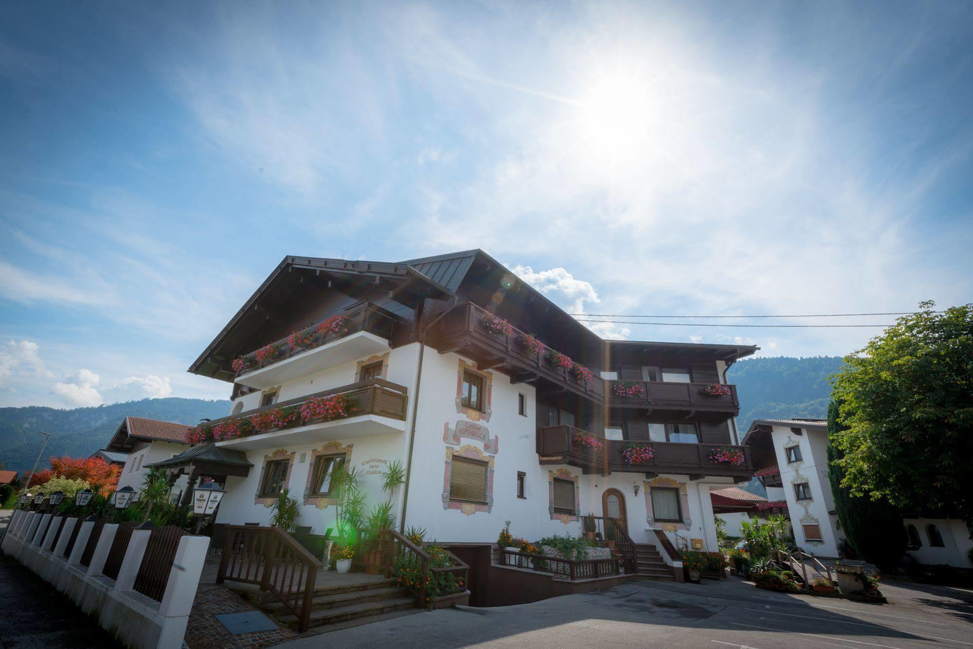 Gasthof Pension Alpenblick Radfeld Buitenkant foto